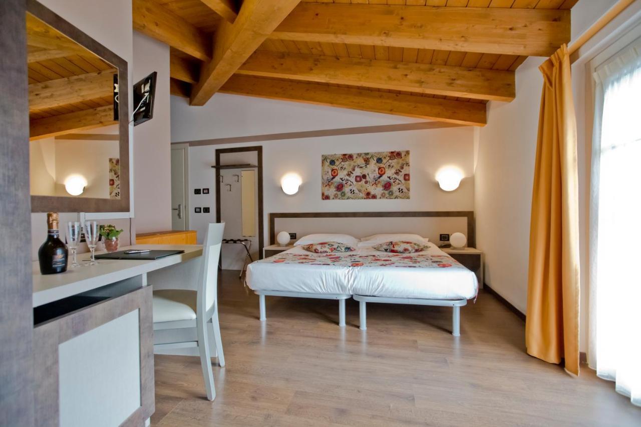 Hotel Lago Di Como Коліко Екстер'єр фото