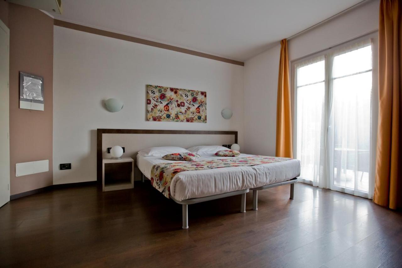 Hotel Lago Di Como Коліко Екстер'єр фото