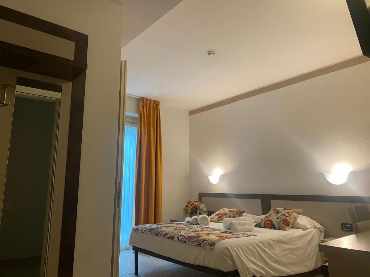 Hotel Lago Di Como Коліко Екстер'єр фото